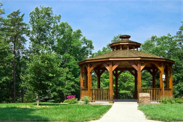 Knoxville Outdoor Structure Service